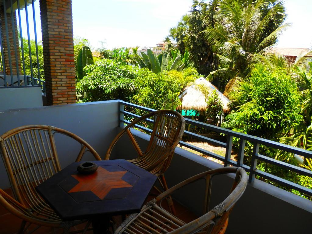 Hak Boutique Residence Siem Reap Bagian luar foto