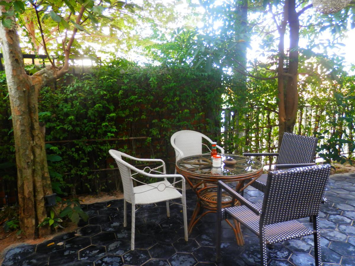 Hak Boutique Residence Siem Reap Bagian luar foto